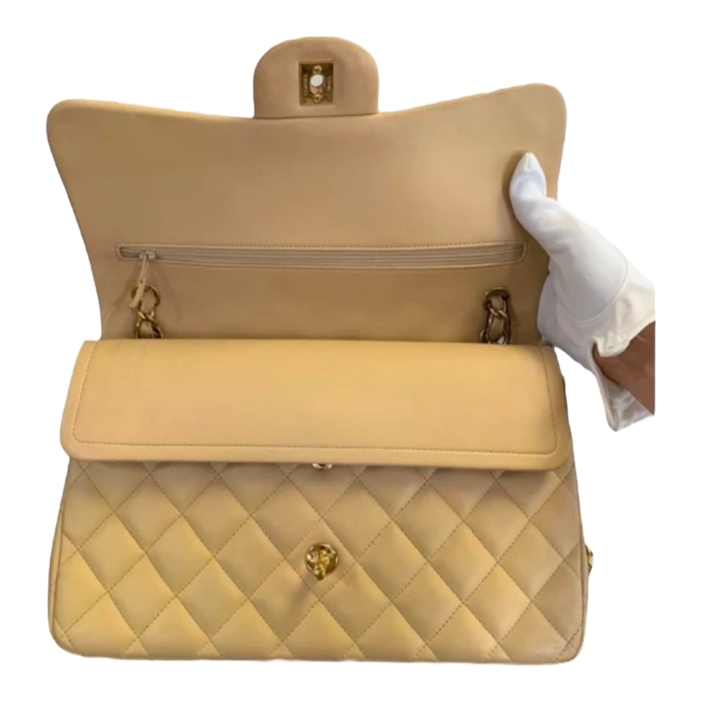 CHANEL Classic Jumbo Double Flap Bag. Beige w/Gold Hardware.