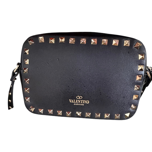 Valentino Garavani Rockstud Camera Crossbody Bag Black Leather | Gold Rockstud Hardware