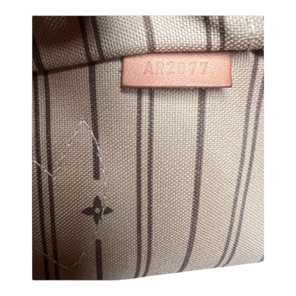 Louis Vuitton Neverfull MM Monogram