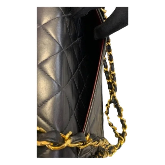 Chanel Vintage Jumbo Maxi Flap Lambskin Black with gold hardware