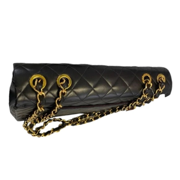 Chanel Vintage Jumbo Maxi Flap Lambskin Black with gold hardware